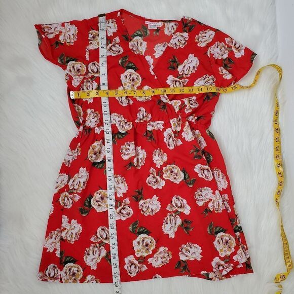 TIMES TWO red floral tunic top size M - Picture 2 of 6